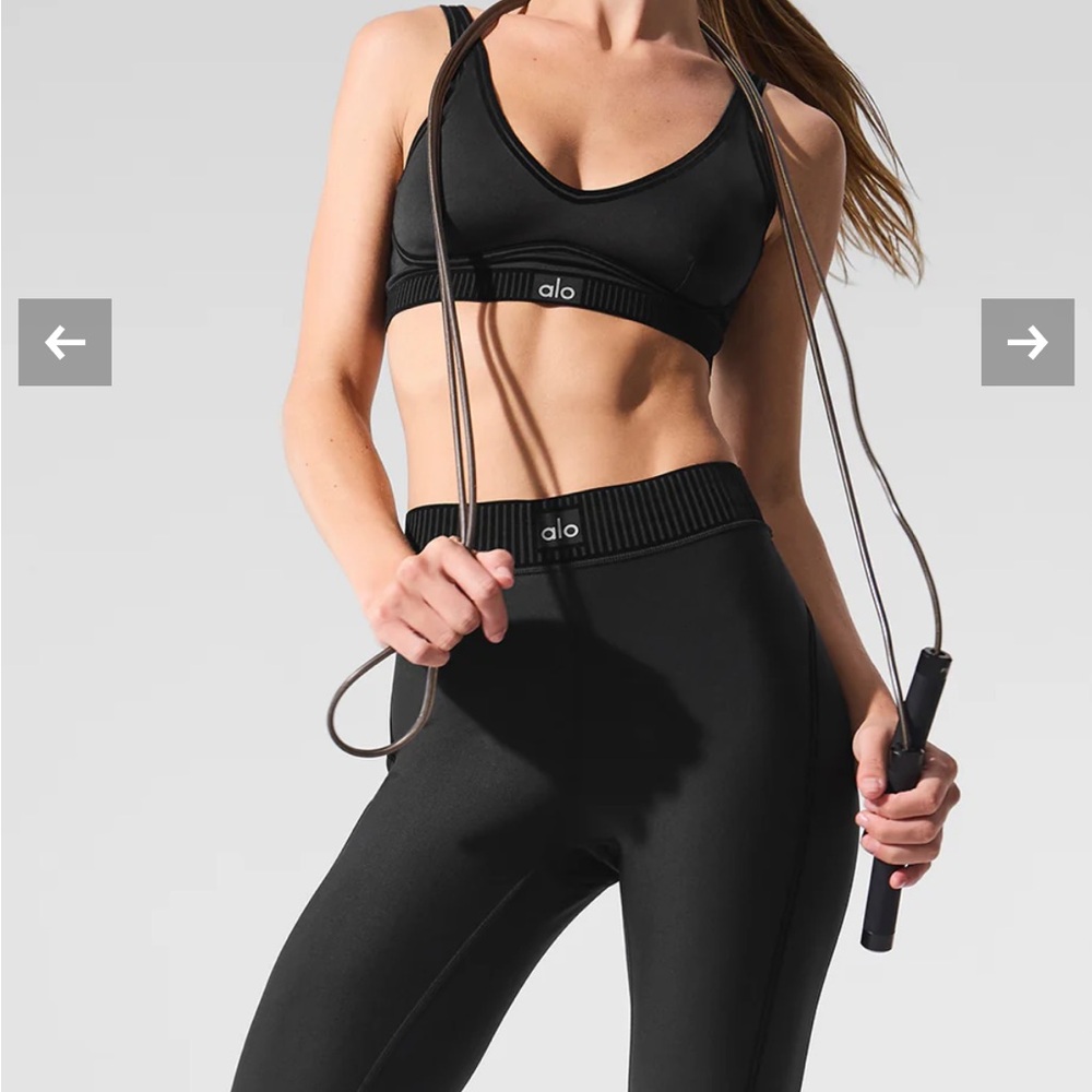 ALO set:  Yoga Black Sports Bra &Leggings